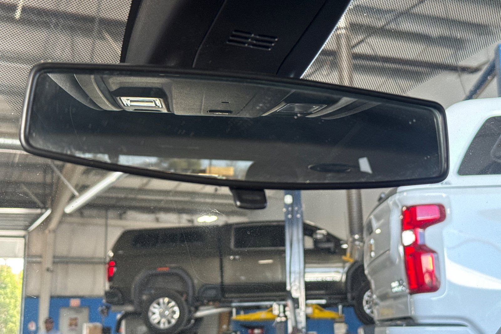 Used 2021 GMC Yukon SLE AWD/4WD image 25