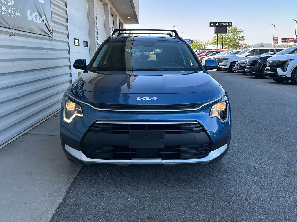 New 2025 Kia Niro EX image 2