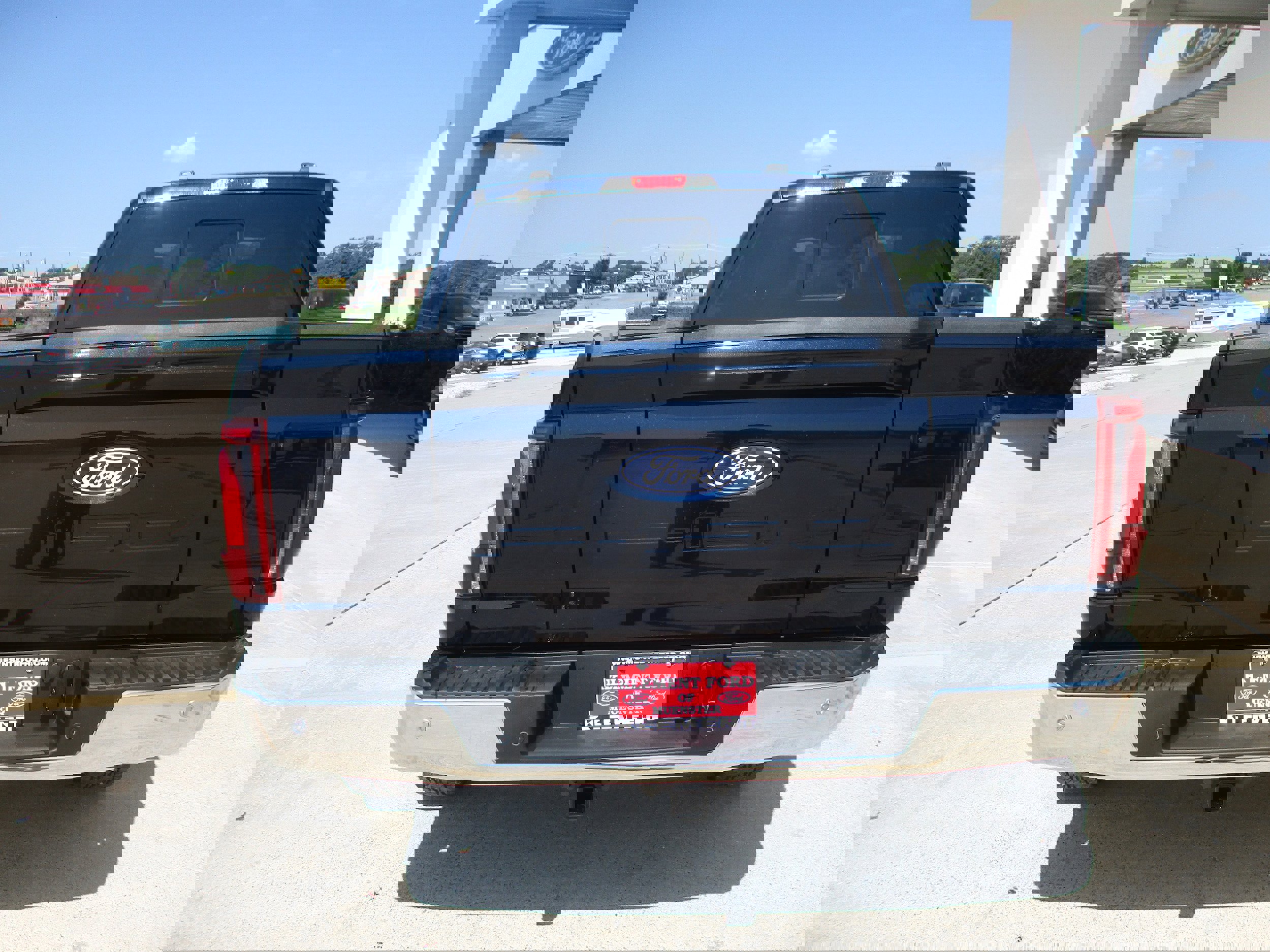 New 2025 Ford F150 Lariat image 4