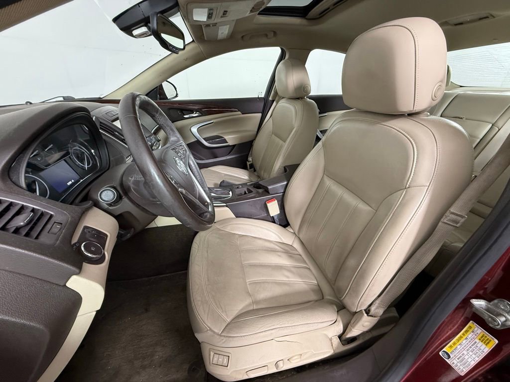 Used 2016 Buick Regal Premium w/ Driver Confidence Package #1 FWD image 6