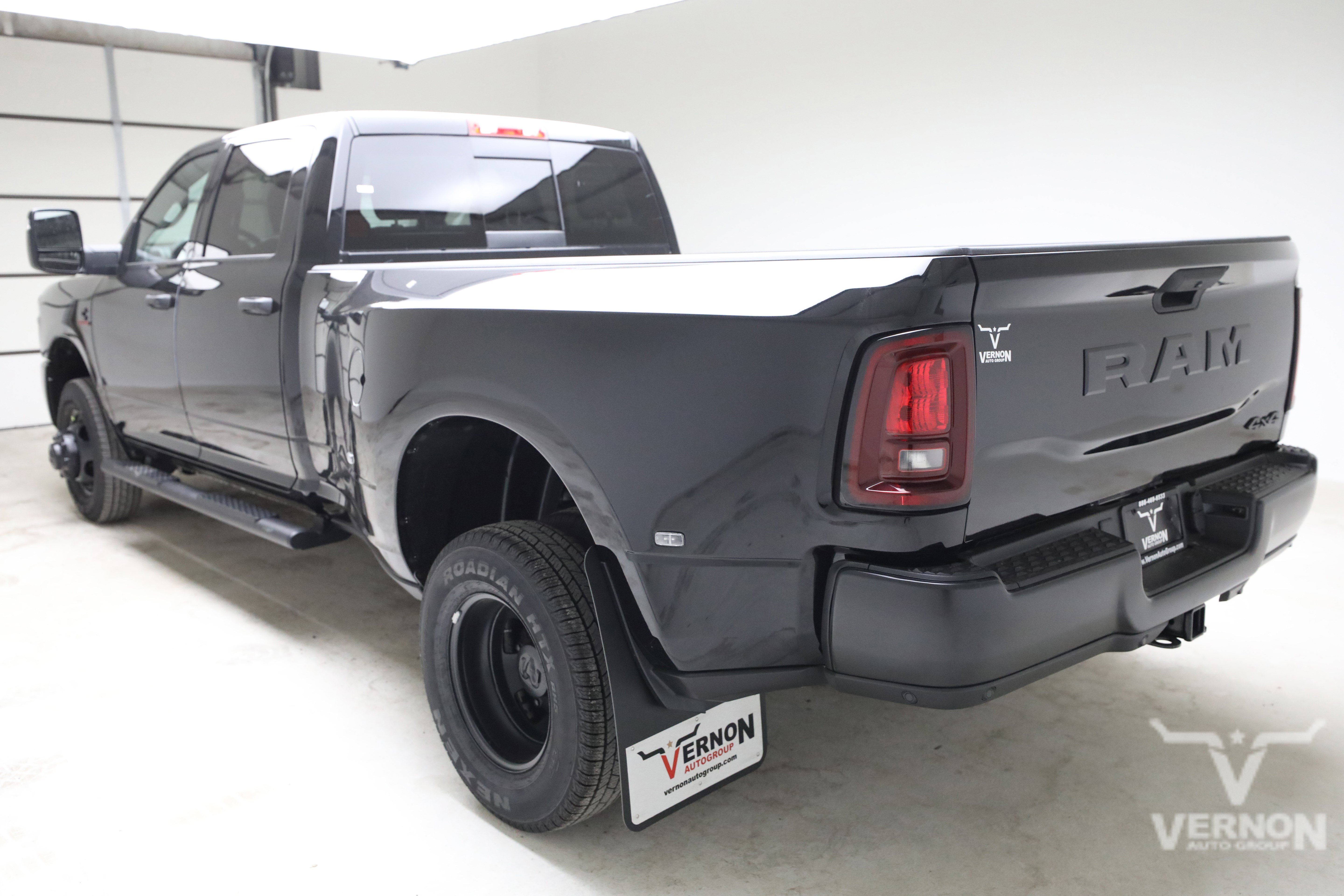 New 2026 RAM 3500 Tradesman AWD/4WD image 3