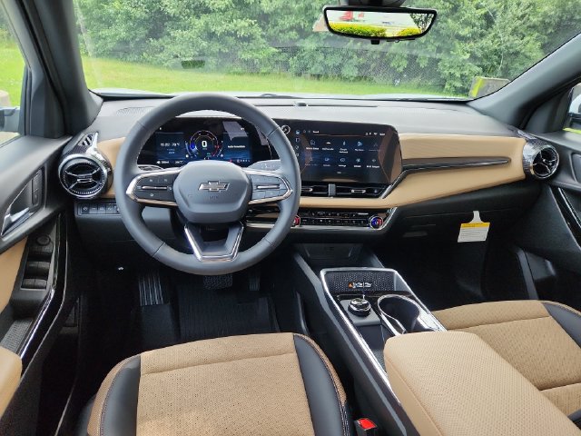 New 2027 Chevrolet Equinox ACTIV w/ Safety and Technology Package AWD/4WD image 20