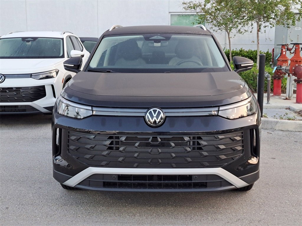New 2026 Volkswagen Tiguan S image 2