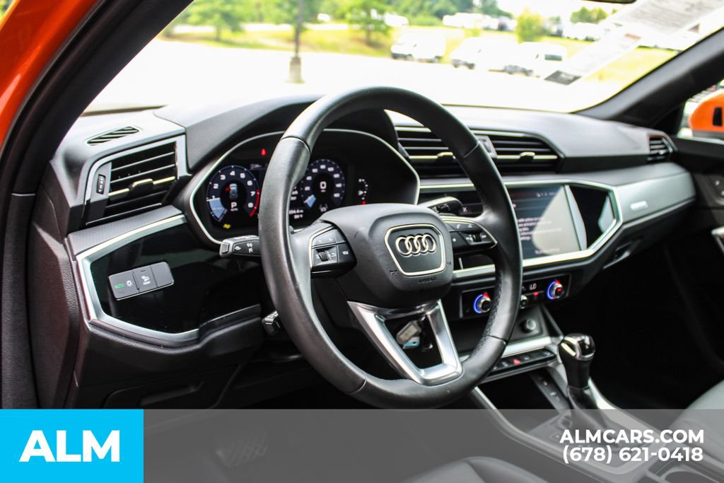 Used 2025 Audi Q3 2.0T Premium AWD/4WD image 32