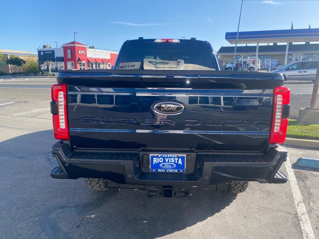 New 2025 Ford F250 Lariat w/ Lariat Ultimate Package image 6