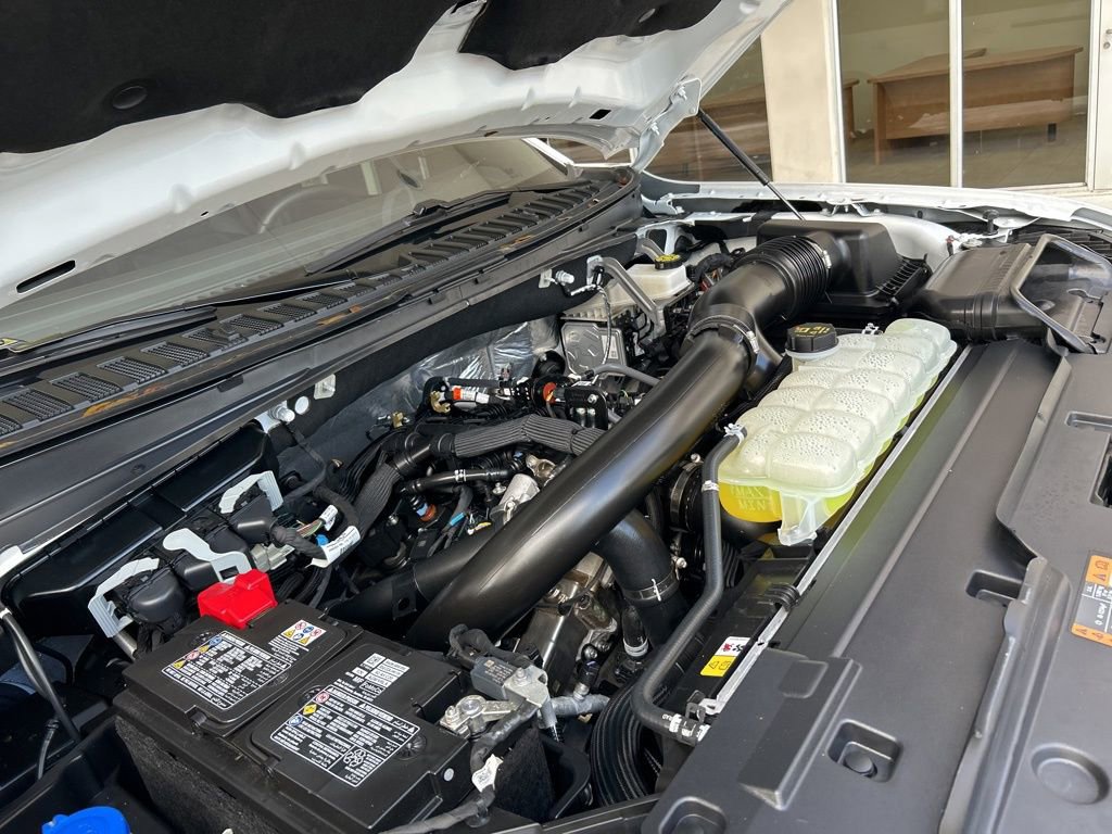 Used 2025 Lincoln Navigator Reserve w/ Jet Appearance Package image 14