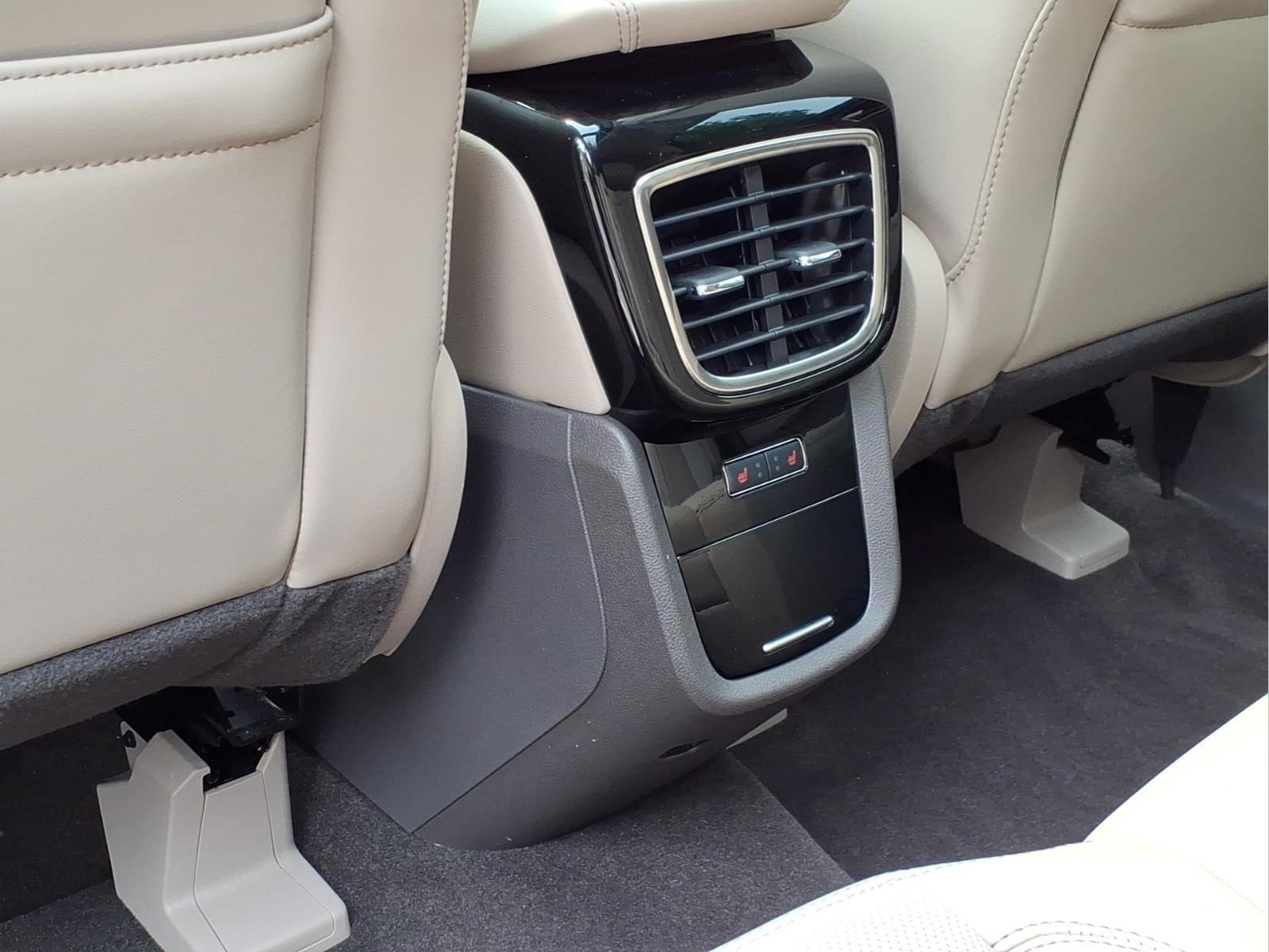Used 2021 Lincoln Nautilus Reserve AWD/4WD image 10