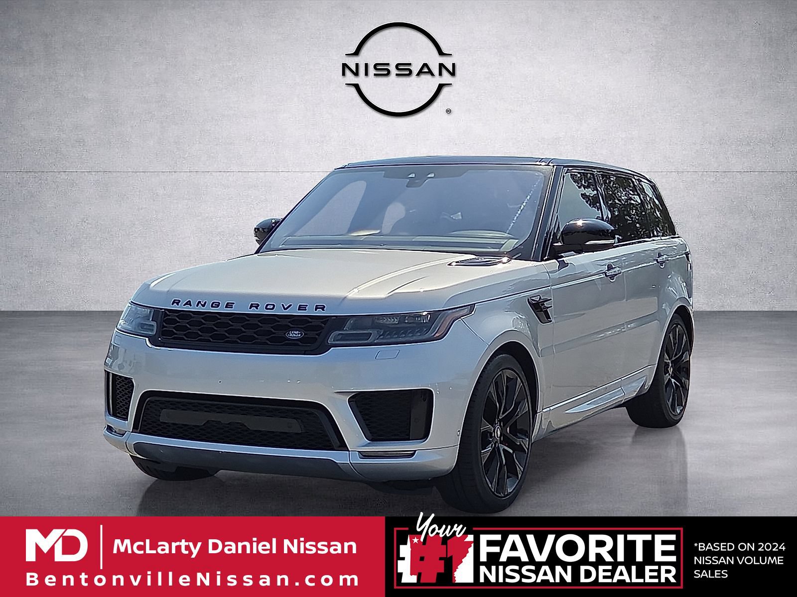 Used 2021 Land Rover Range Rover Sport HST AWD/4WD image 2