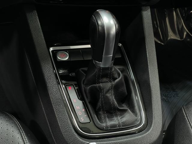 Used 2018 Volkswagen Jetta SEL image 28