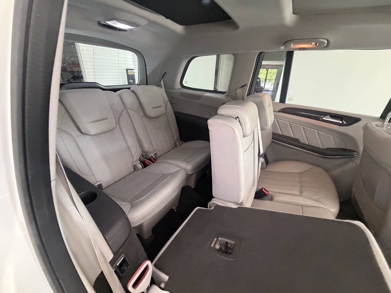 Used 2014 Mercedes-Benz GL 450 4MATIC image 21