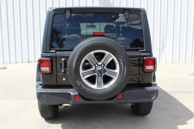 Used 2020 Jeep Wrangler Unlimited Sahara image 6