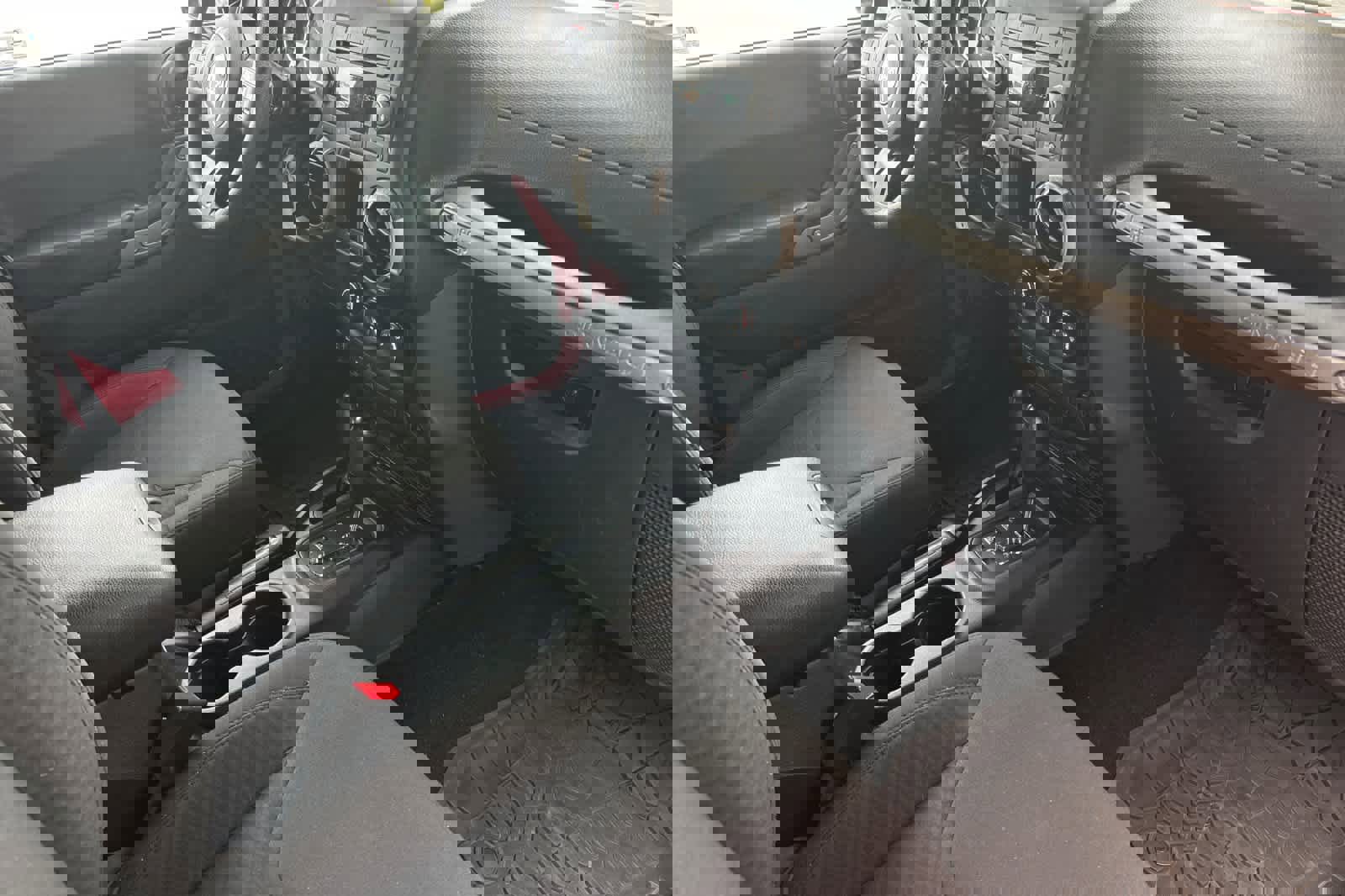 Used 2017 Jeep Wrangler Unlimited Sport image 17