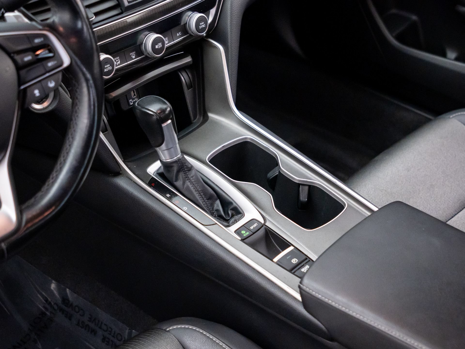 Used 2020 Honda Accord Sport image 11