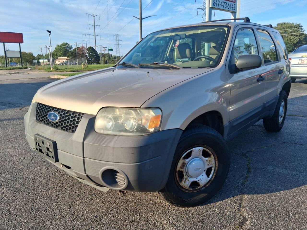 Used 2007 Ford Escape XLS FWD image 1
