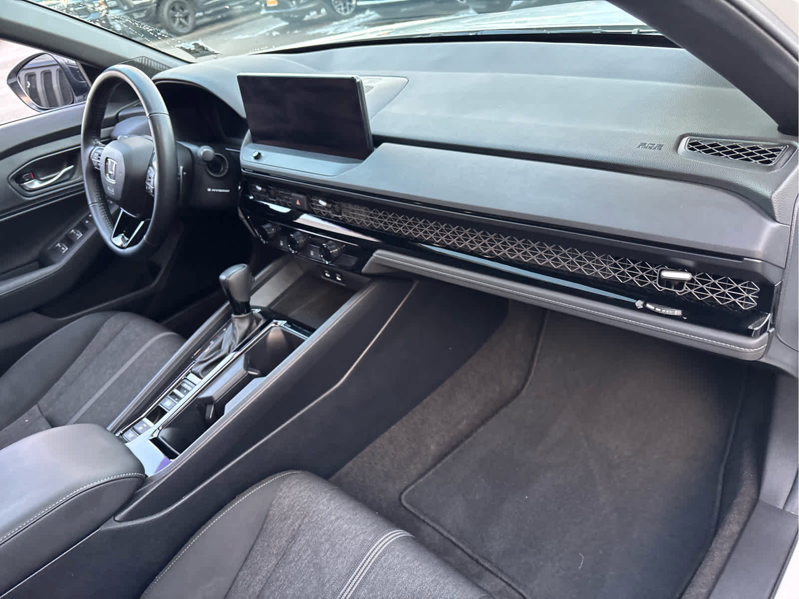 Used 2024 Honda Accord Sport image 26