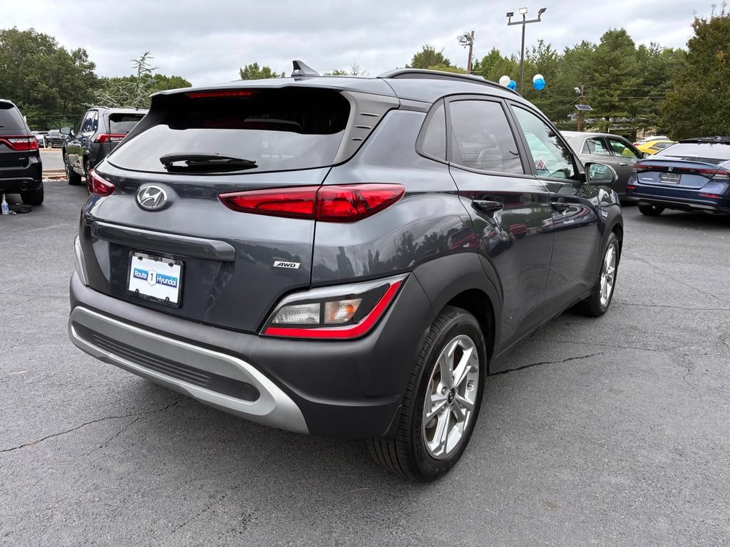 Used 2022 Hyundai Kona SEL w/ Cargo Package AWD/4WD image 7