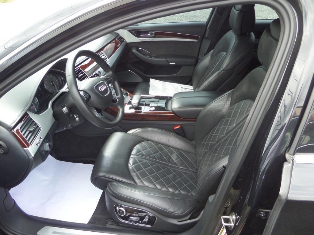 Used 2013 Audi S8 4.0T quattro AWD 4dr Sedan w/ Full Leather Pkg image 8
