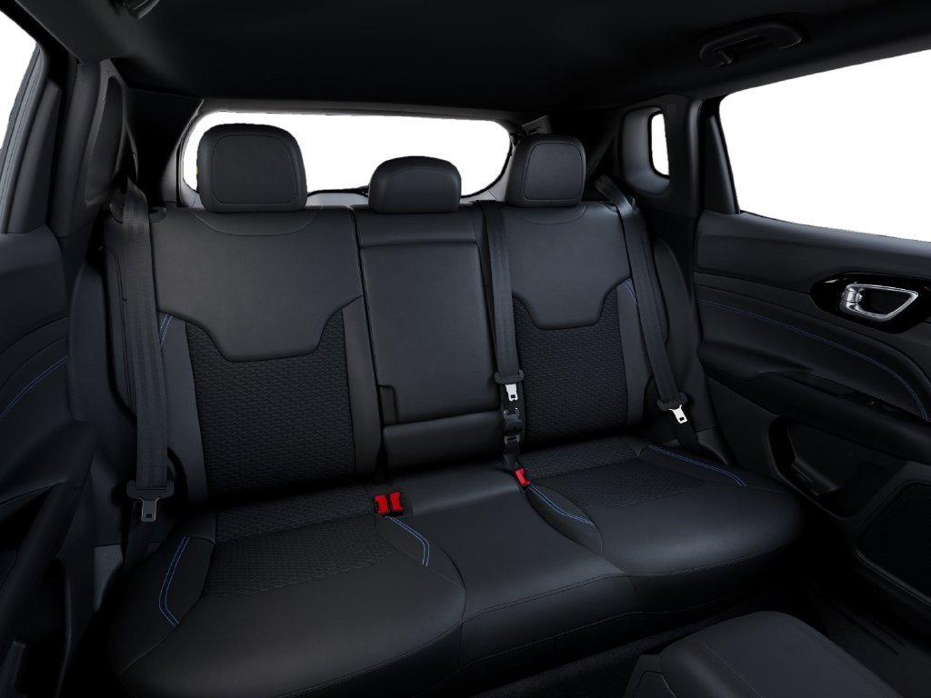 New 2026 Jeep Compass Latitude AWD/4WD image 15