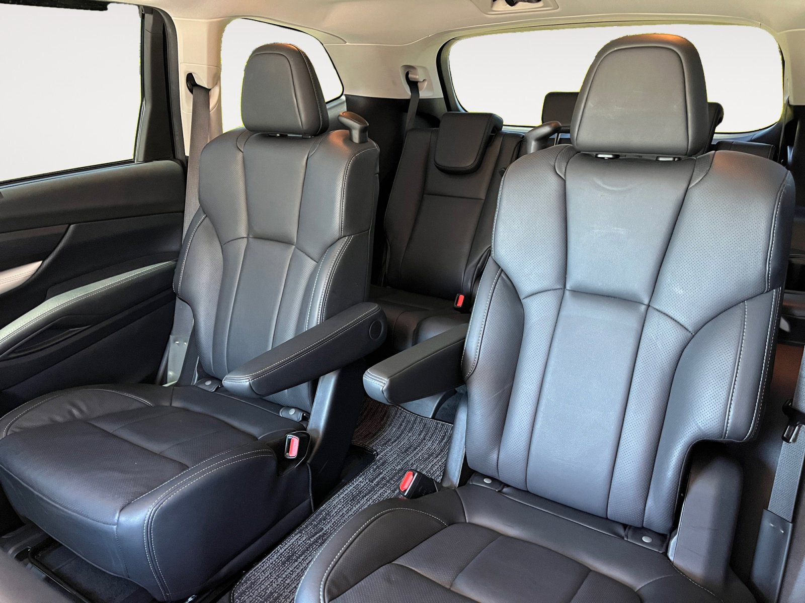 Used 2021 Subaru Ascent Limited AWD/4WD image 16
