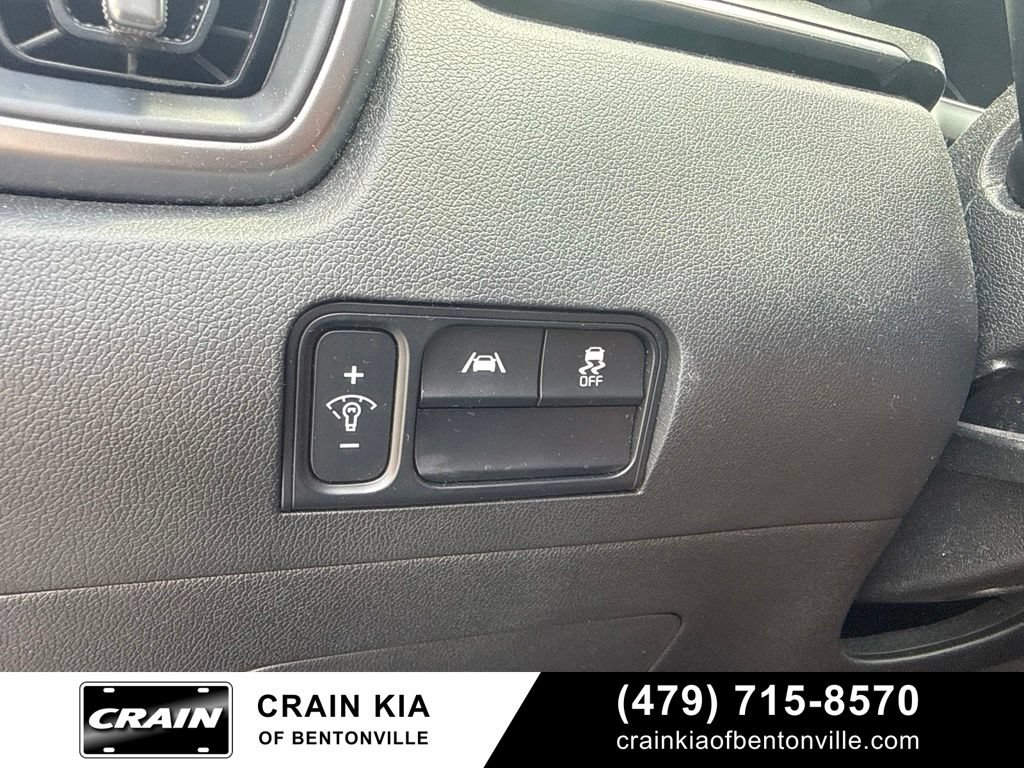 Used 2021 Kia Sorento S w/ Panoramic Sunroof Package FWD image 21