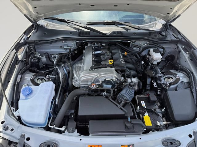 Used 2024 MAZDA MX-5 Miata Grand Touring RWD image 20