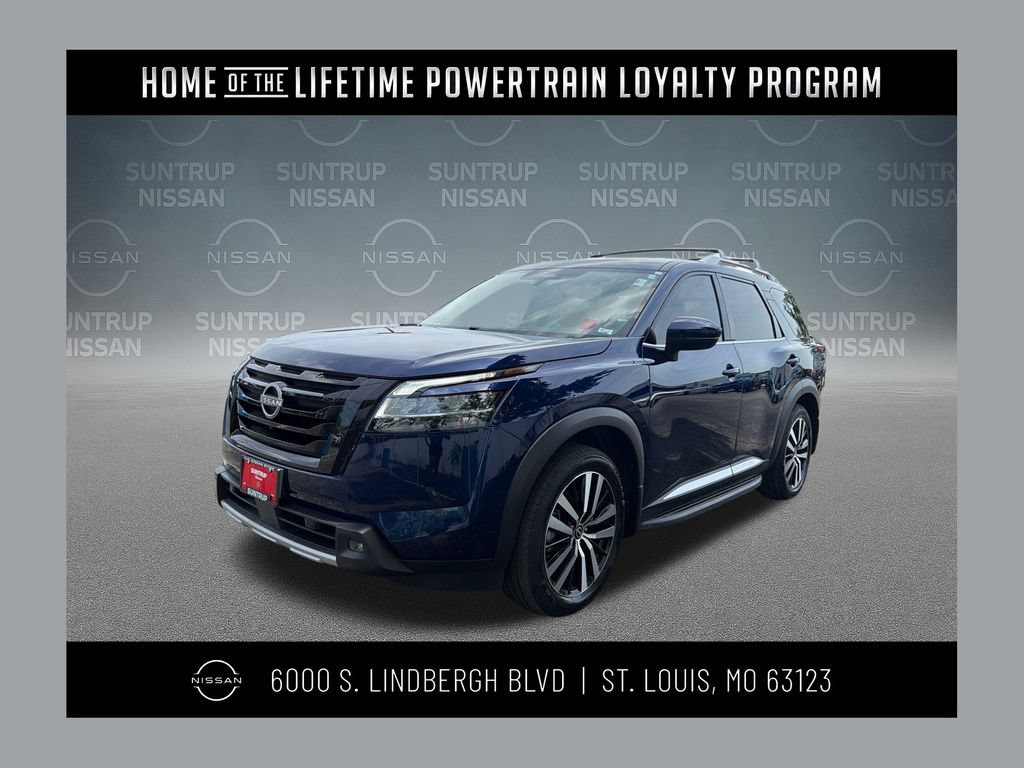 Used 2024 Nissan Pathfinder Platinum w/ Lighting Package (N93)