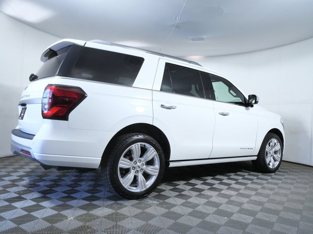 Used 2023 Ford Expedition Platinum AWD/4WD image 6