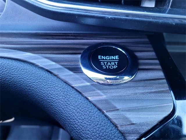 Used 2023 Ford Explorer Limited image 22