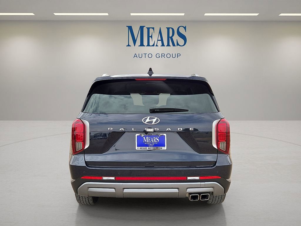 Used 2025 Hyundai Palisade SEL FWD image 4