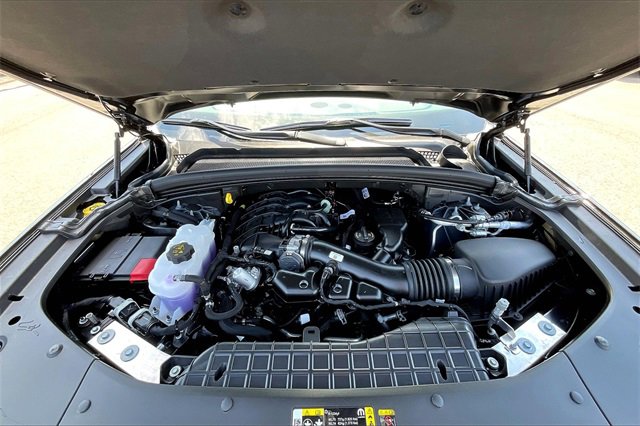 New 2025 Jeep Grand Cherokee L Altitude image 11