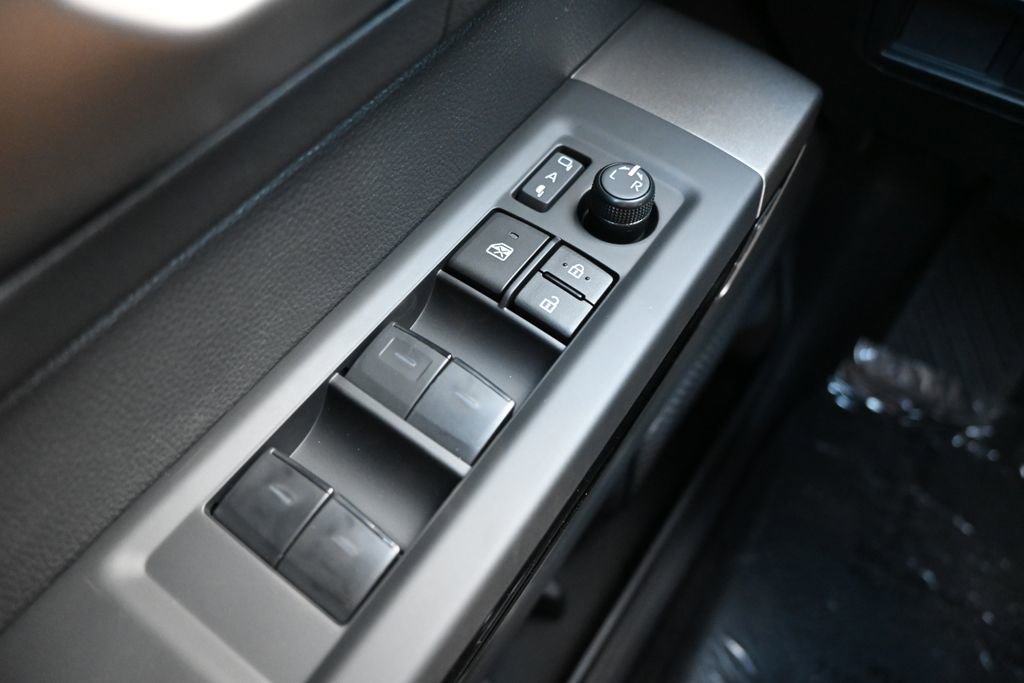 New 2026 Toyota Tundra Limited AWD/4WD image 24