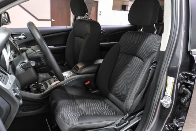 Used 2014 Dodge Journey American Value Package w/ Flexible Seating Group image 33