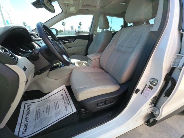 Used 2022 Nissan Rogue Sport SL w/ Premium Package image 13