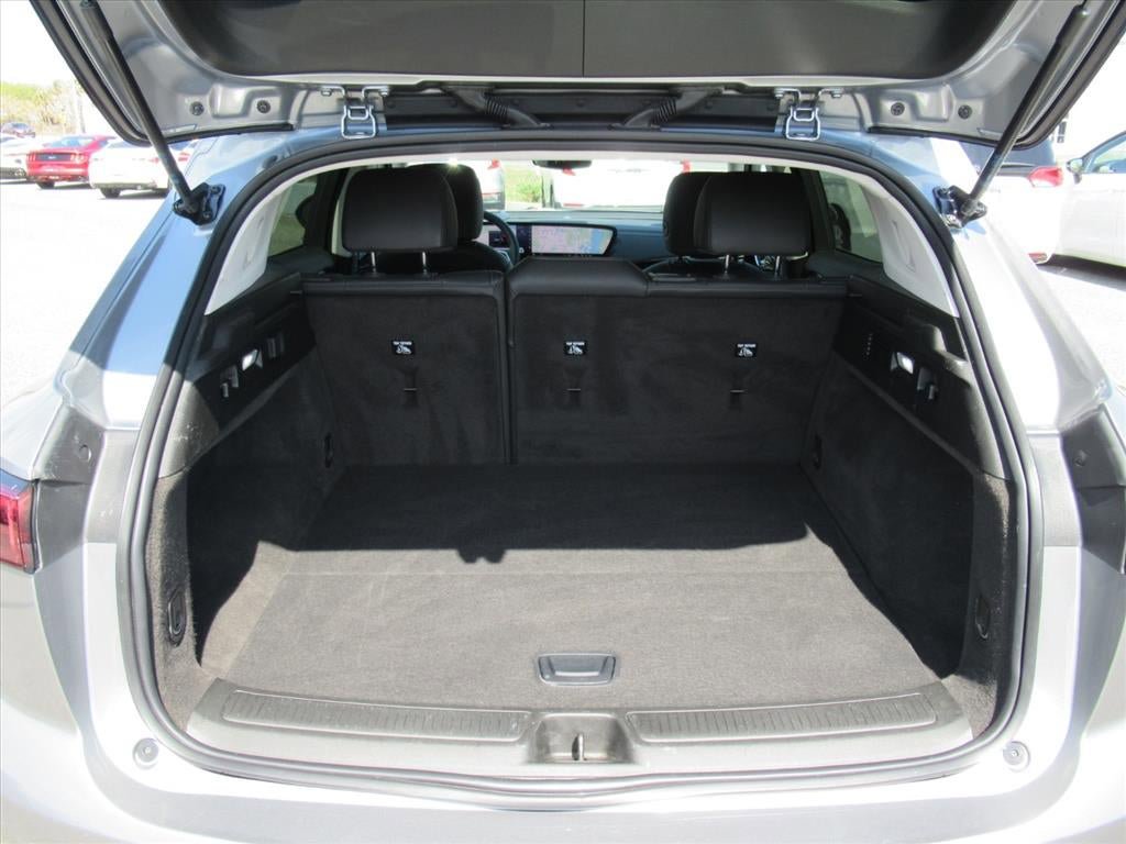 Used 2025 Buick Envision Preferred AWD/4WD image 30