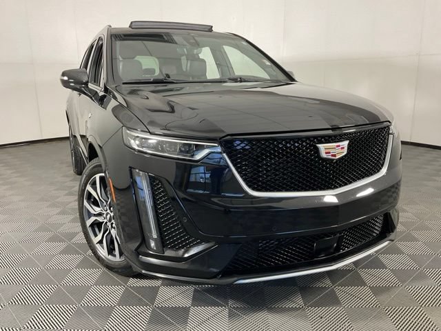 Used 2024 Cadillac XT6 Sport w/ Technology Package AWD/4WD image 9