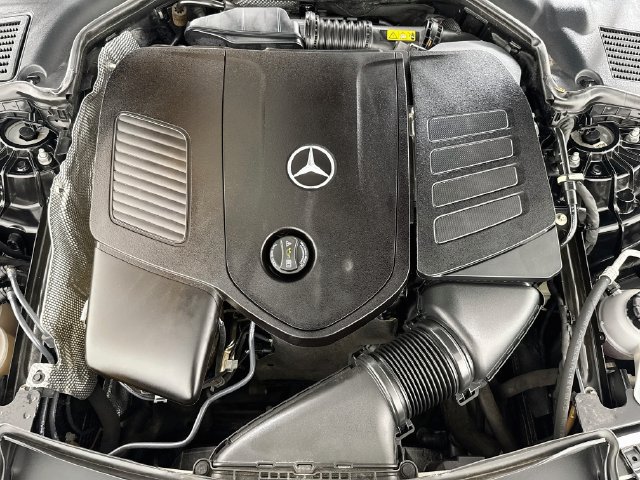 Used 2023 Mercedes-Benz C 300 Sedan image 35