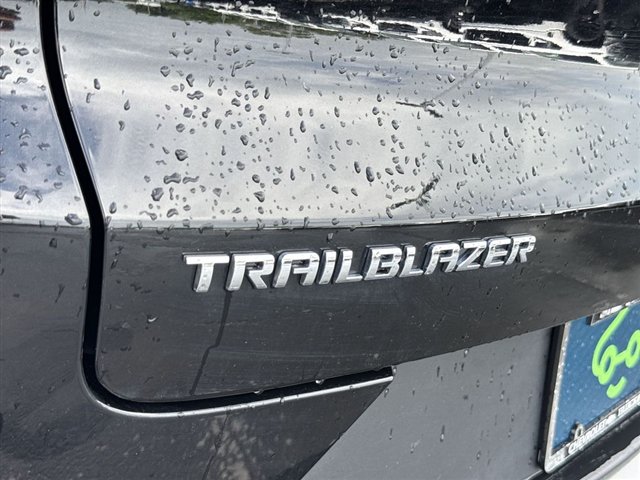Certified 2023 Chevrolet TrailBlazer LT w/ Convenience Package FWD image 32