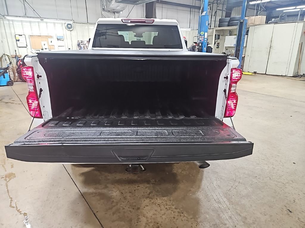 Used 2024 Chevrolet Silverado 2500 LT image 7