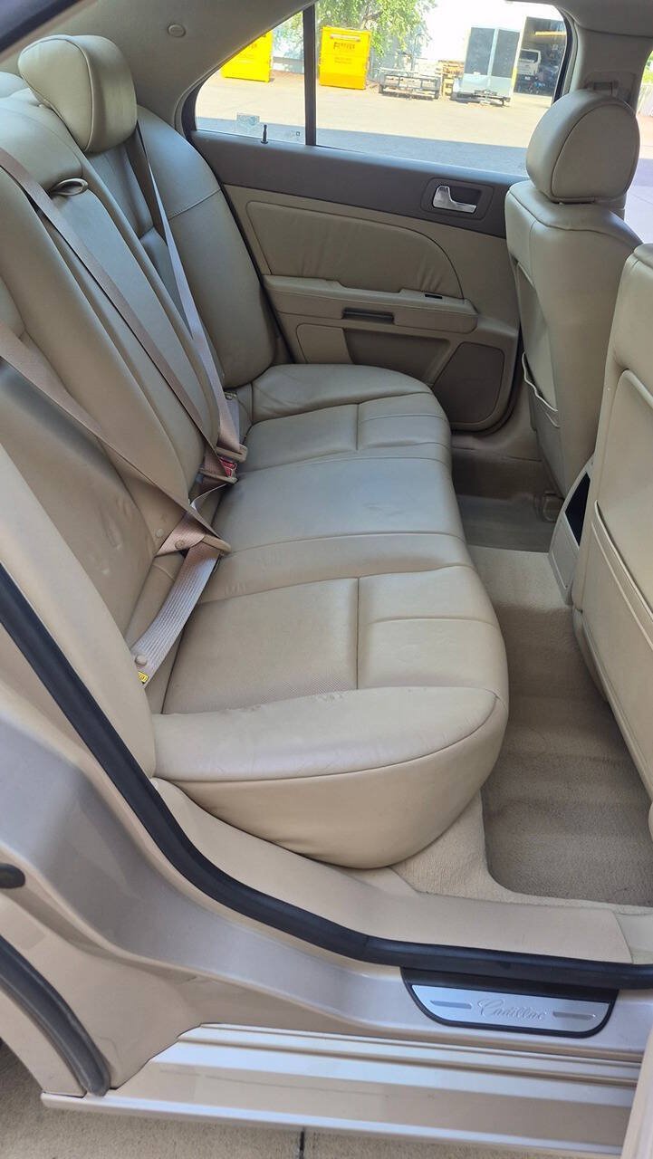 Used 2005 Cadillac STS w/ Preferred Equipment Group RWD image 44