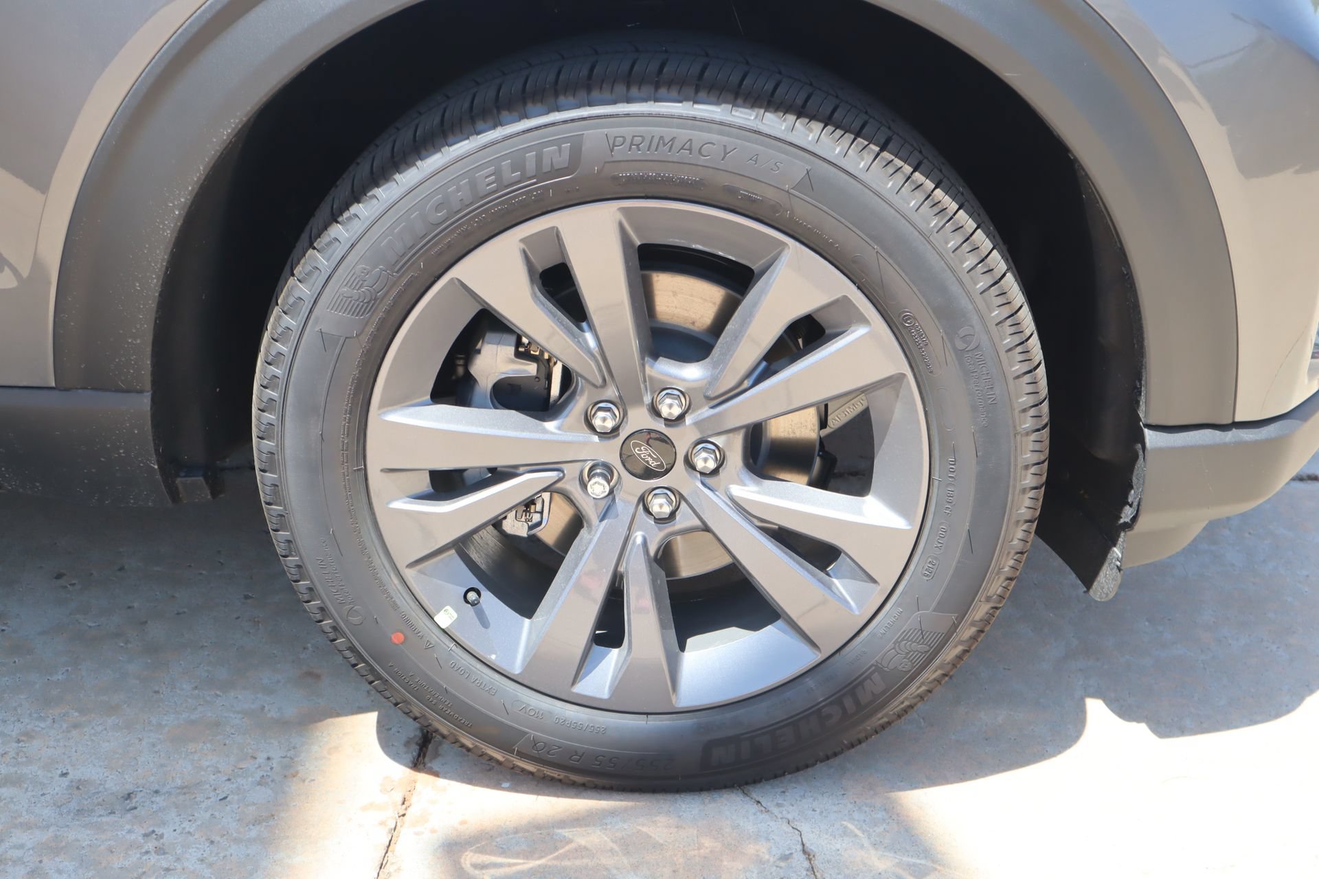 New 2026 Ford Explorer Active w/ Active Comfort Package AWD/4WD image 19