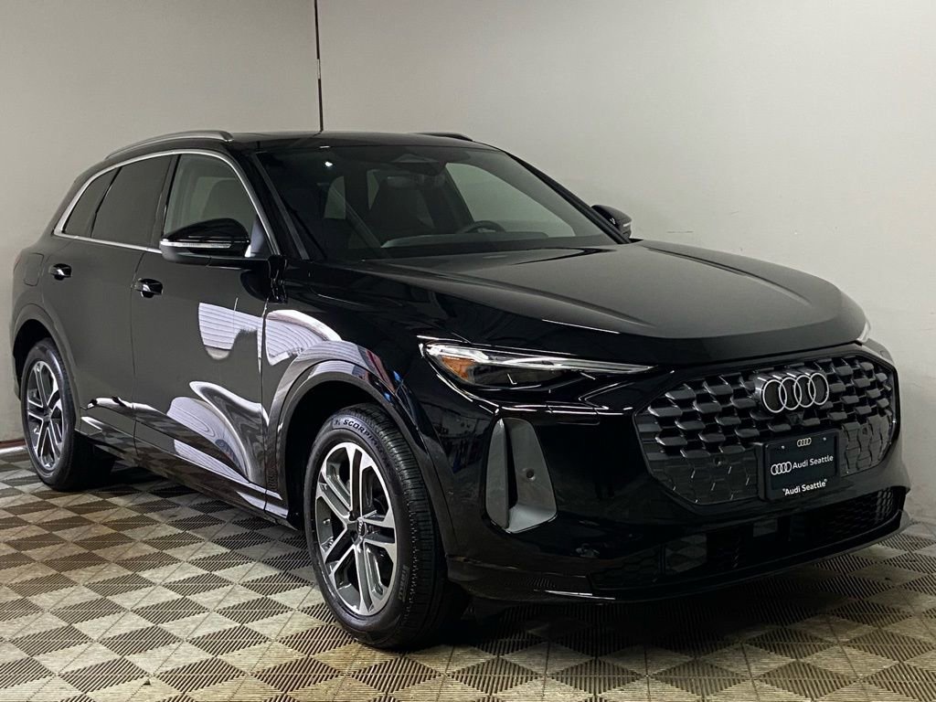 New 2025 Audi Q5 Prestige