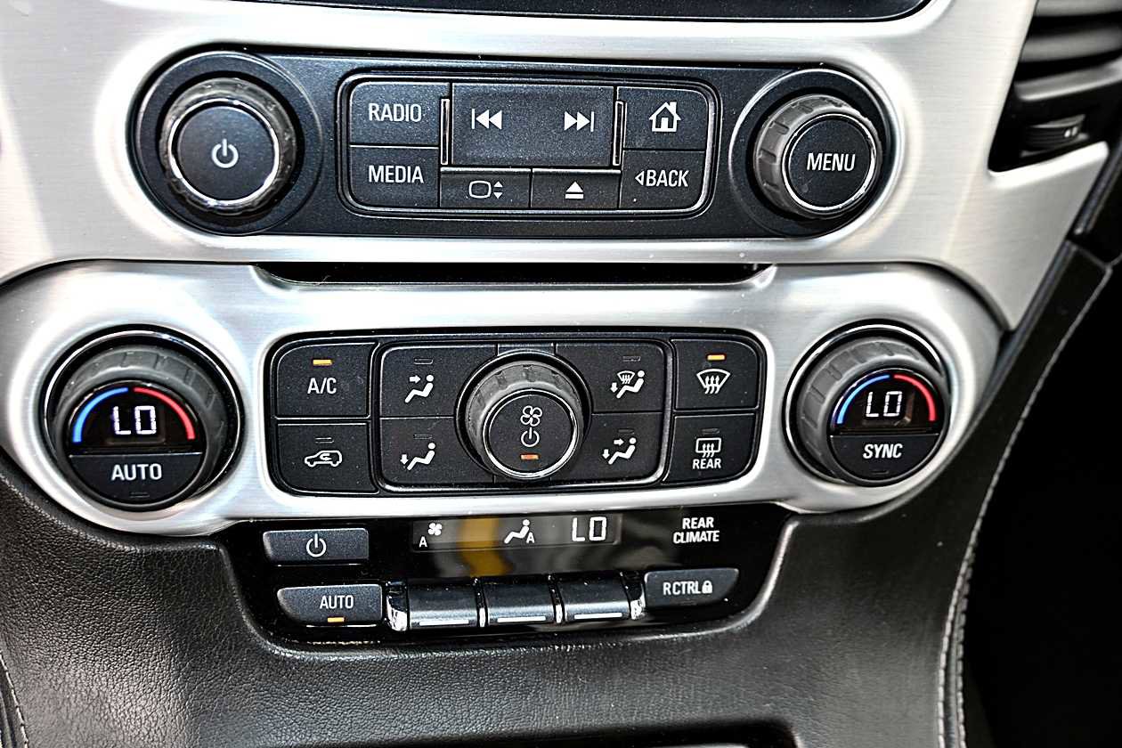 Used 2017 GMC Yukon SLE w/ Convenience Package RWD image 29