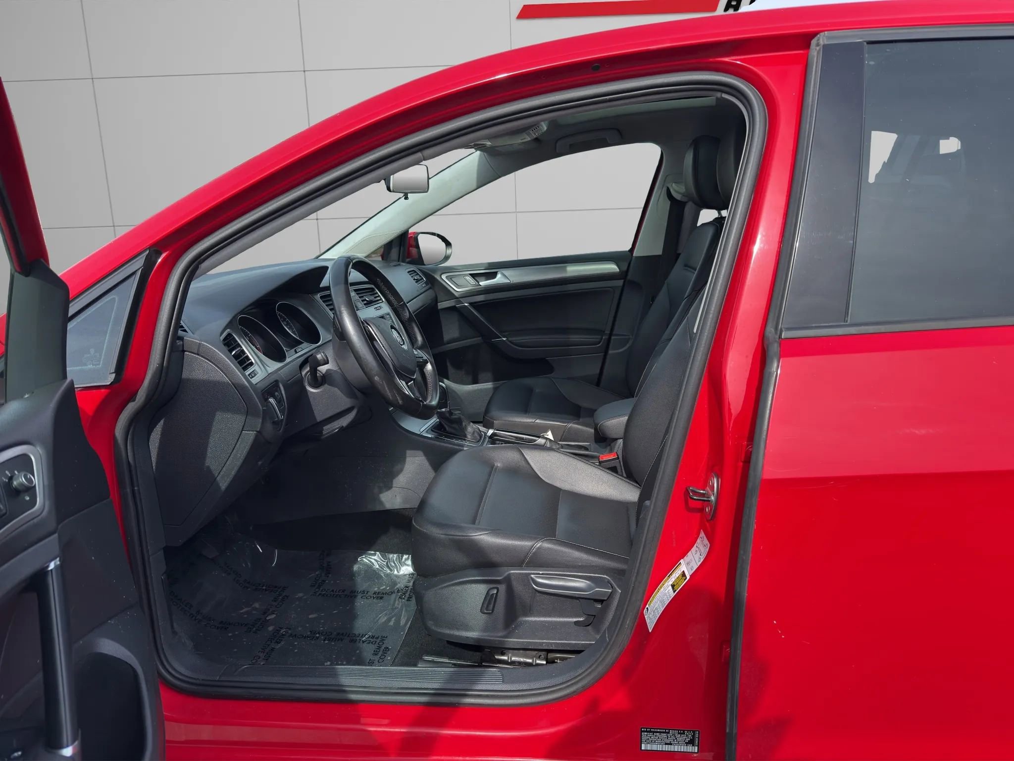 Used 2017 Volkswagen Golf Wolfsburg Edition image 11