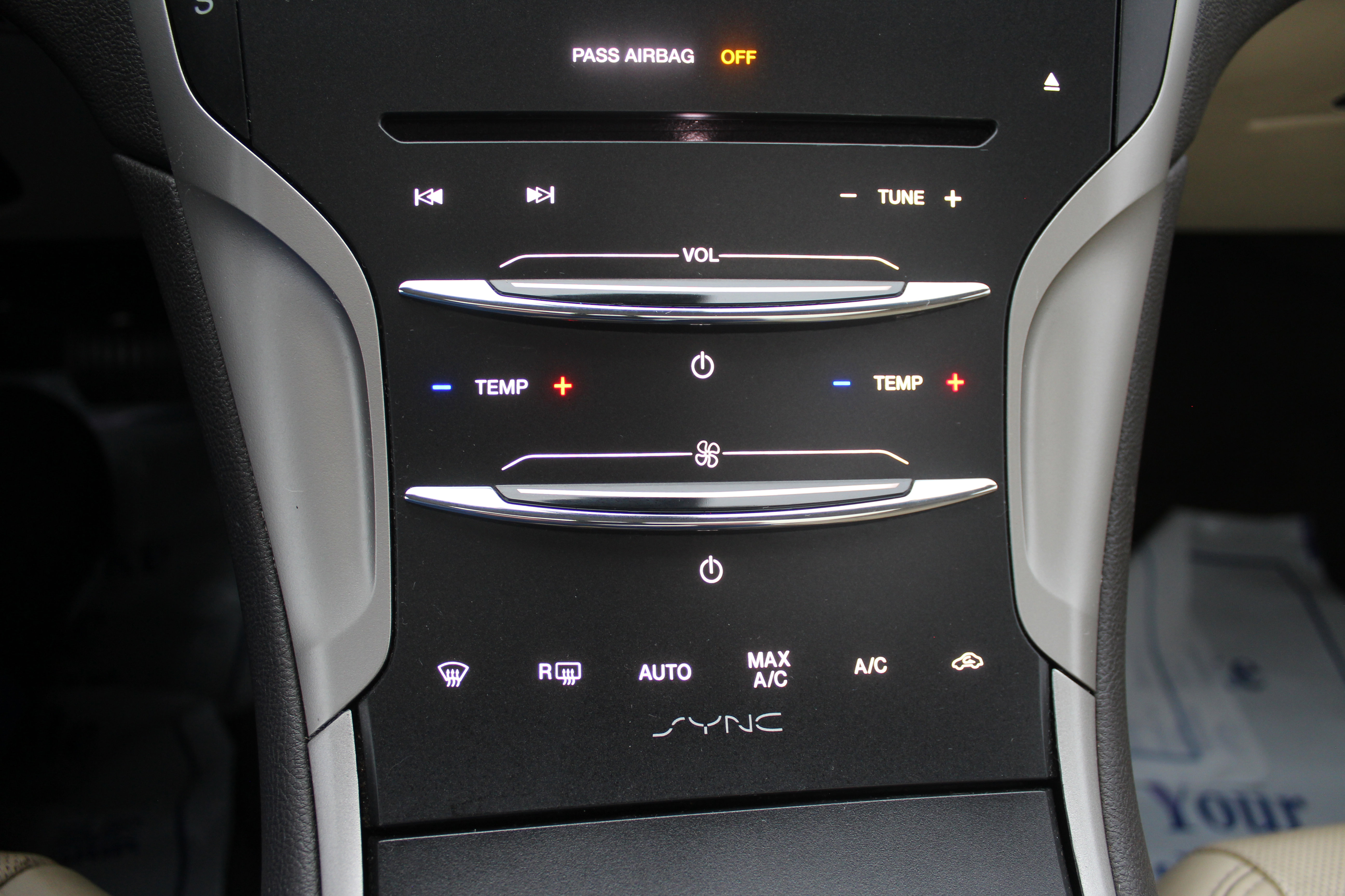 Used 2013 Lincoln MKZ Base image 35