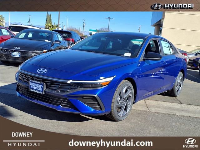 Used 2025 Hyundai Elantra Sport FWD video 1