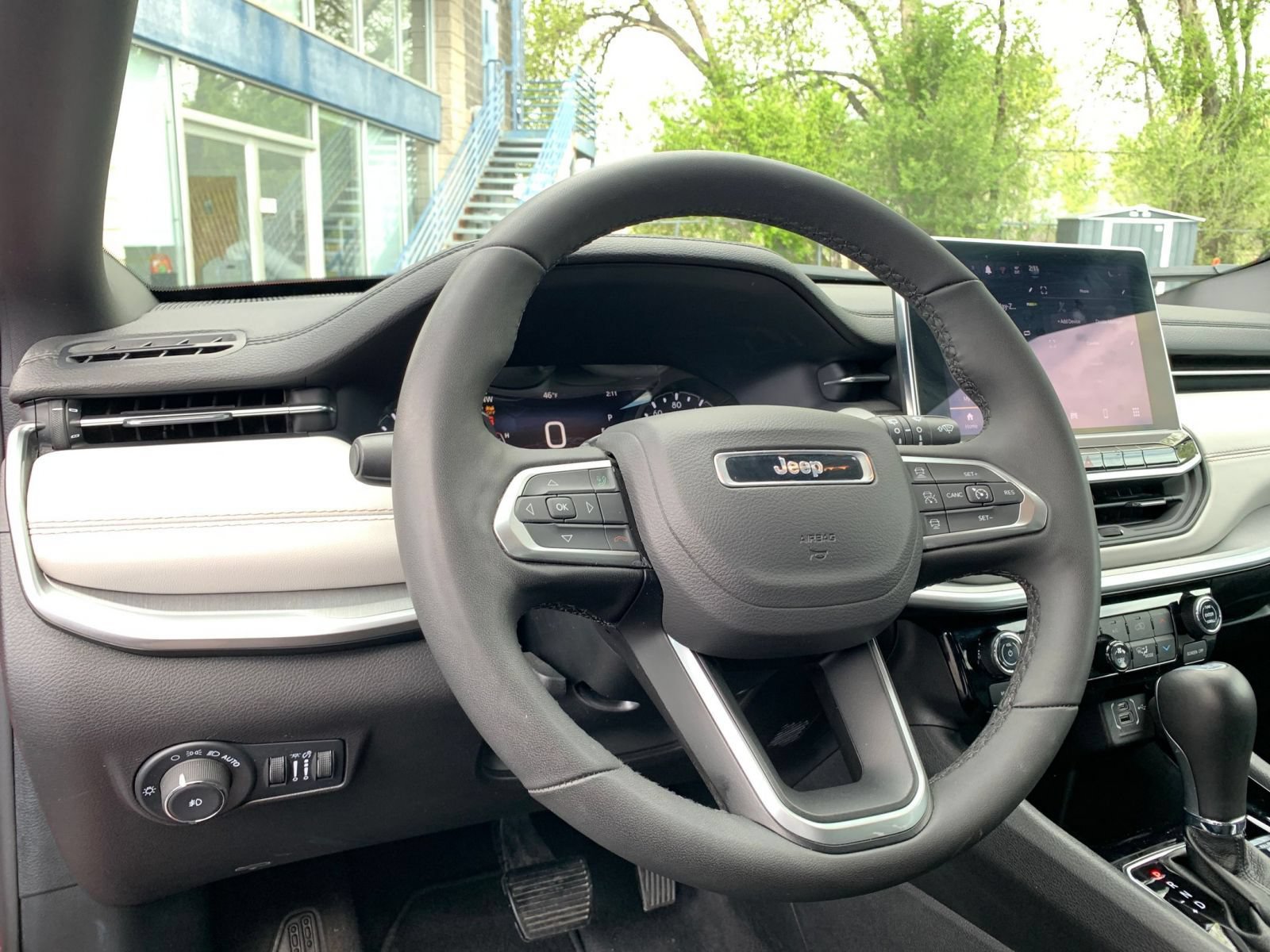 Used 2025 Jeep Compass Limited AWD/4WD image 65