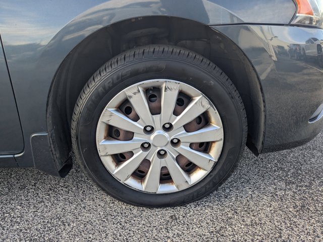 Used 2014 Nissan Sentra S image 12