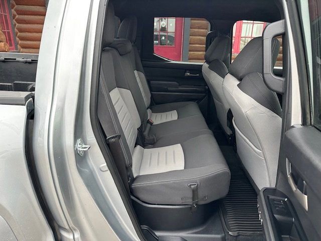 Used 2025 Toyota Tacoma TRD Sport image 28