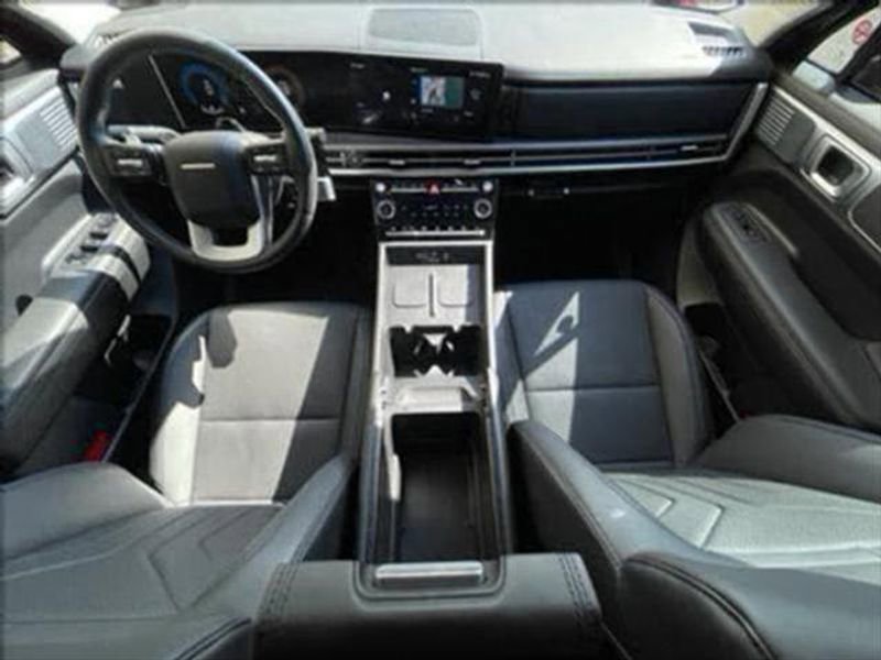 New 2025 Hyundai Santa Fe XRT image 30