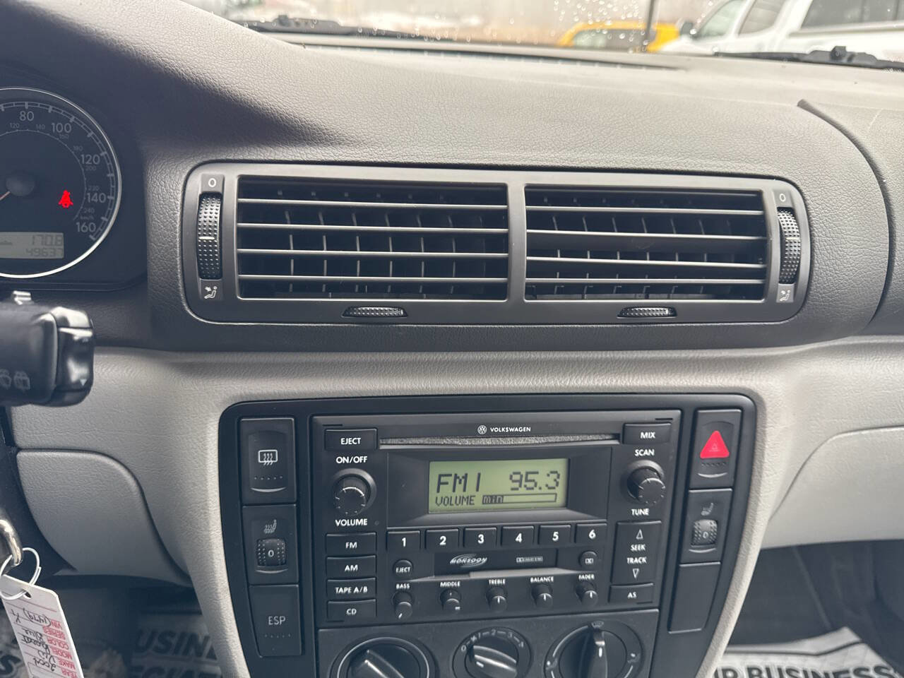 Used 2004 Volkswagen Passat GLS image 28